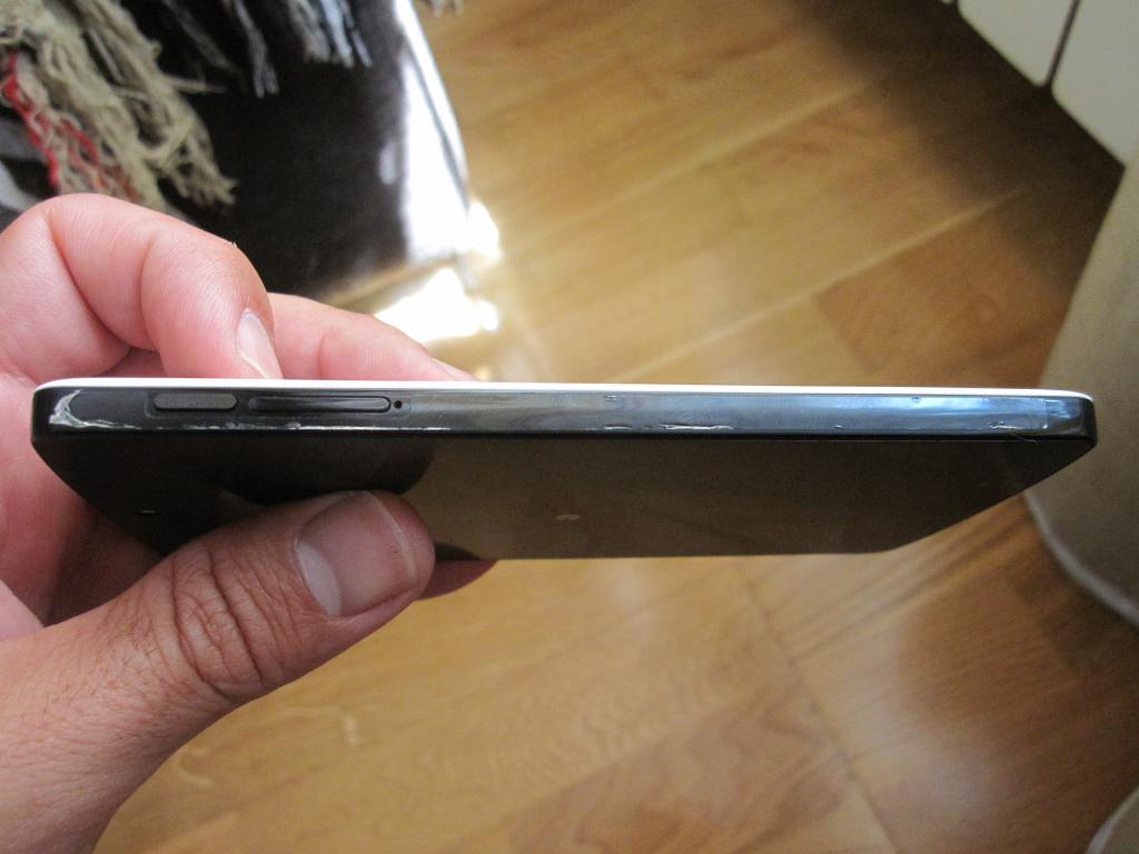 Name:  lateral encendido.jpg
Views: 726
Size:  65.6 KB
